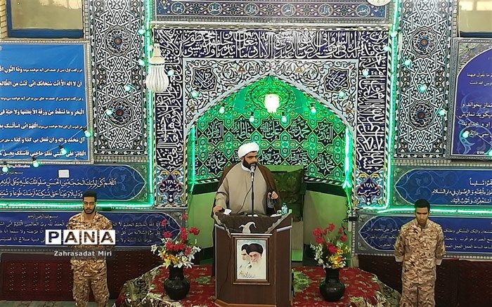 اجر خدمت خالصانه  دولتمردان به مردم کمتر از جهاد نیست