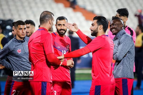 تمرین تیم‌های پرسپولیس و کاشیما آنتلرز پیش از بازی فینال جام باشگاه‌های آسیا