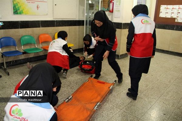 برگزاری همایش پدافند غیر عامل درشهرری