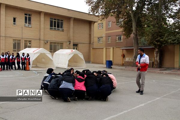 برگزاری همایش پدافند غیر عامل درشهرری