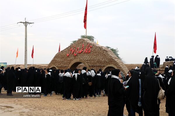 دختران سرزمین نور