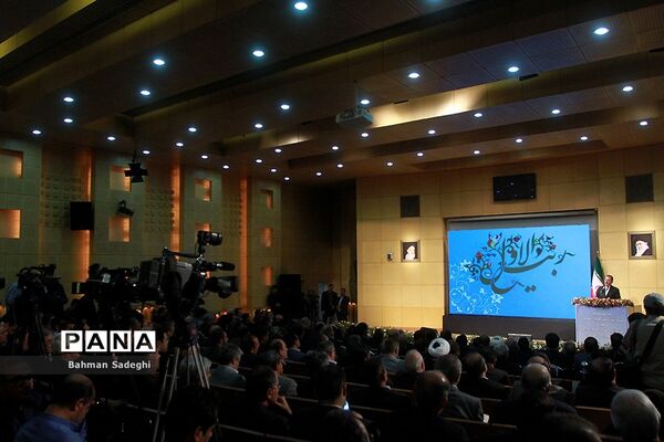 مراسم تودیع و معارفه وزیر راه و شهرسازی