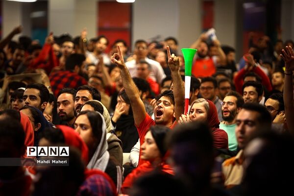 تماشای فوتبال پرسپولیس و کاشیما آنتلرز در لیگ قهرمانان آسیا در پردیس سینمایی چارسو