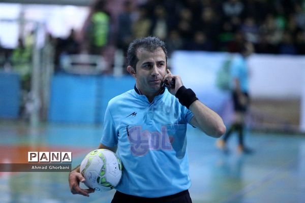 دیدار تیم‌های شهروند ساری و مس سونگون