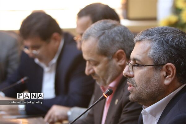مراسم تودیع و معارفه مدیرکل آموزش و پرورش شهر تهران