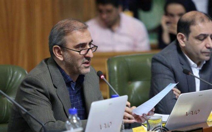 انتقاد  حبیب‌زاده از عدم پرداخت مطالبات 400 کارگر بازنشسته اتوبوسرانی