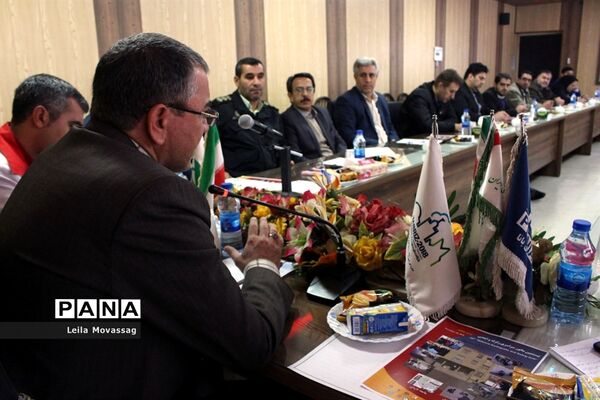 جلسه کارگروه آموزش و هماهنگی مانور زلزله  و ایمنی درمدارس آذربایجان‌شرقی