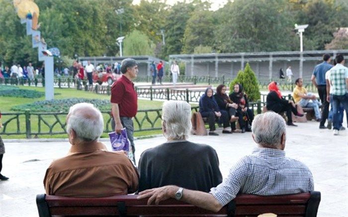 پرداخت حقوق آبان‌ماه بازنشستگان کشوری همراه با «بسته حمایتی دولت»