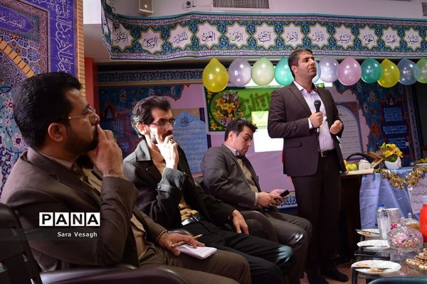 جلسه هم اندیشی مدیران و آموزگاران در شهریار