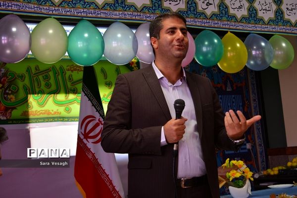 جلسه هم اندیشی مدیران و آموزگاران در شهریار