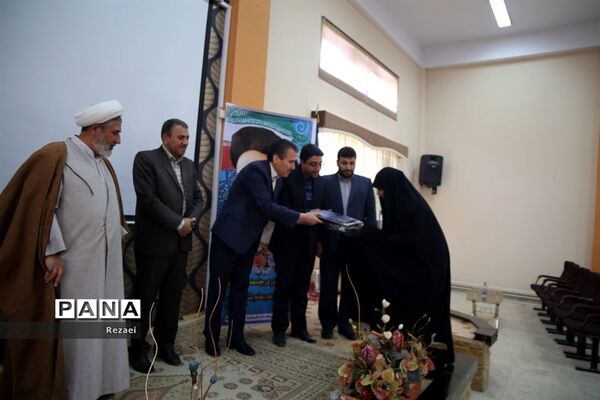همایش ائمه جماعات روحانی و فرهنگی  مدارس در میانه