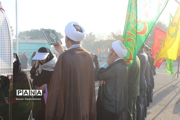 اعزام دختران دانش‌آموز شهرستان اسلامشهر به سرزمین‌های ایثار و شهادت