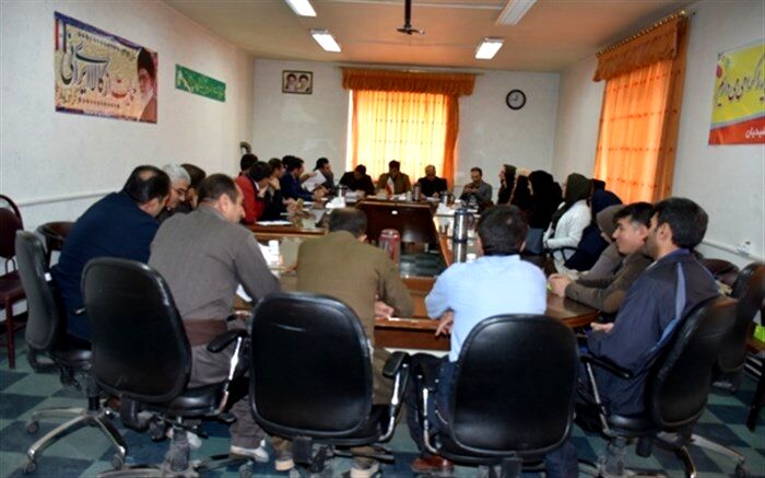 سرپرستان مدارس شبانه روزی شهرستان دیواندره تشکیل جلسه دادند