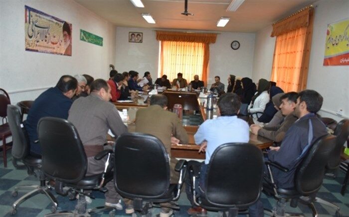 سرپرستان مدارس شبانه روزی شهرستان دیواندره تشکیل جلسه دادند