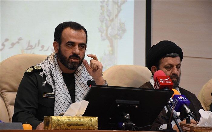 بسیج فارغ از وابستگی جناحی در مسیر انقلاب حرکت می کند