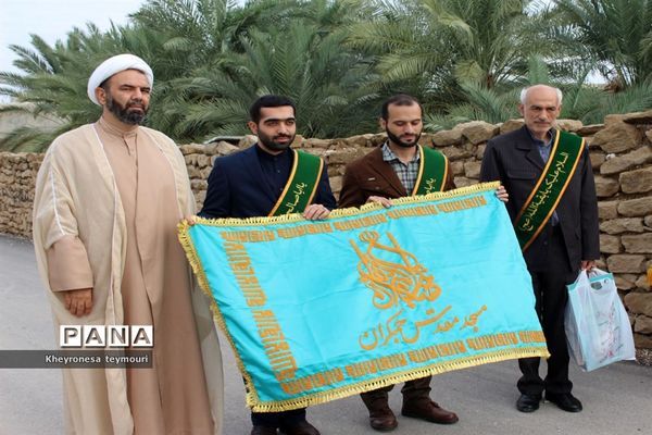 دیدار خادمین مسجد مقدس جمکران از خانواده شهید حرم استان بوشهر