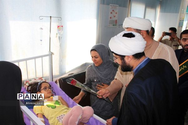 دیدار خادمان مسجد مقدس جمکران قم از بیماران بیمارستان شهدای خلیج فارس بوشهر
