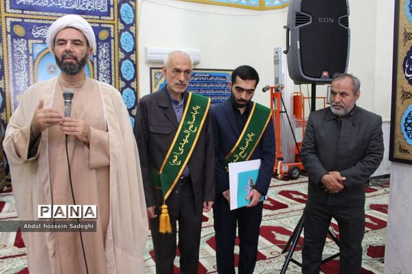 دیدار خادمان مسجد جمکران با دانشجویان و مسئول نهاد رهبری در دانشگاه خلیج فارس بوشهر