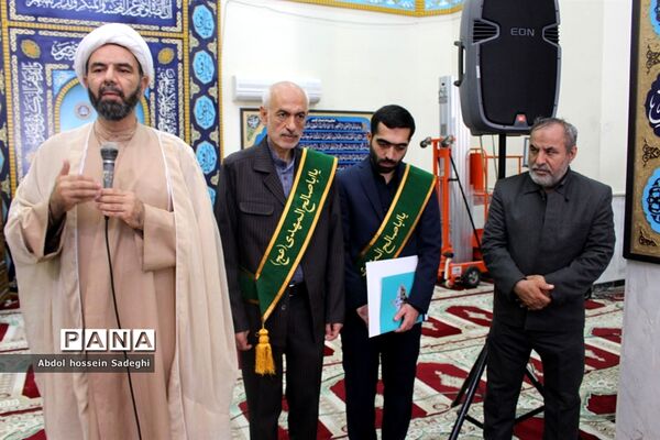 دیدار خادمان مسجد جمکران با دانشجویان و مسئول نهاد رهبری در دانشگاه خلیج فارس بوشهر