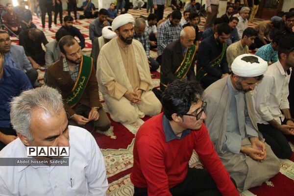 دیدار خادمان مسجد جمکران با دانشجویان و مسئول نهاد رهبری در دانشگاه خلیج فارس بوشهر