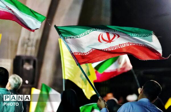 پژواک همبستگی در حریم دانش