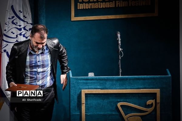 افتتاحیه پانزدهمین جشنواره بین المللی فیلم مقاومت