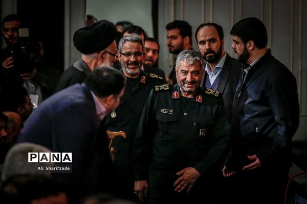 افتتاحیه پانزدهمین جشنواره بین المللی فیلم مقاومت