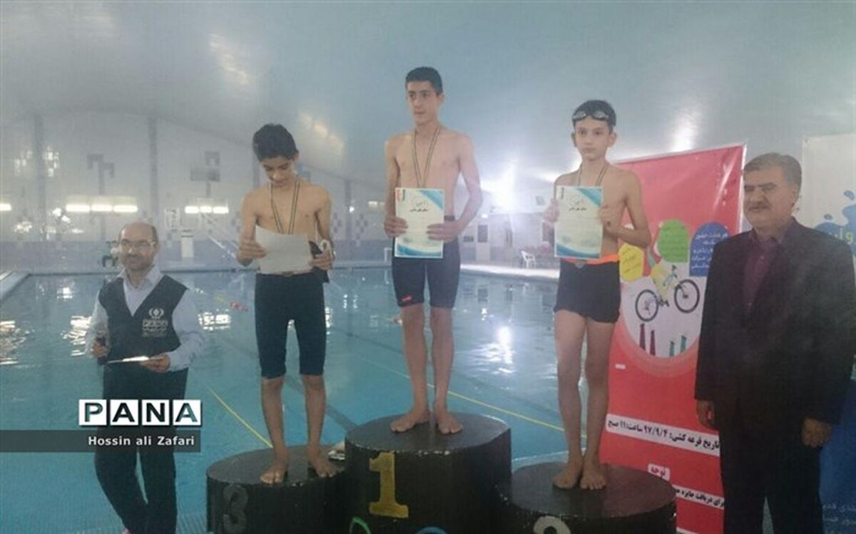 مسابقات شنا ویژه پسران درشیروان برگزارشد
