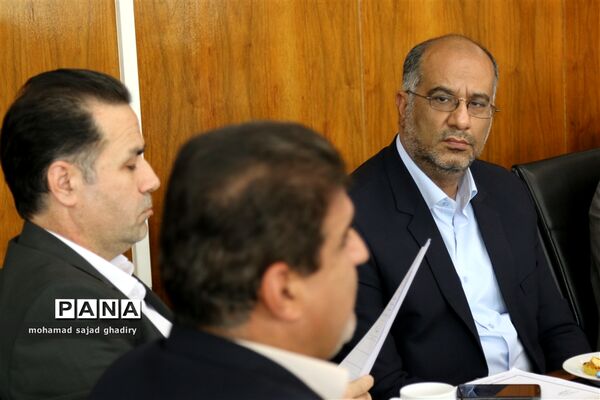 جلسه هماهنگی بزرگداشت چهلمین سال پیروزی انقلاب اسلامی