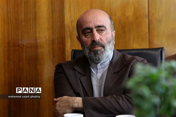 جلسه هماهنگی بزرگداشت چهلمین سال پیروزی انقلاب اسلامی