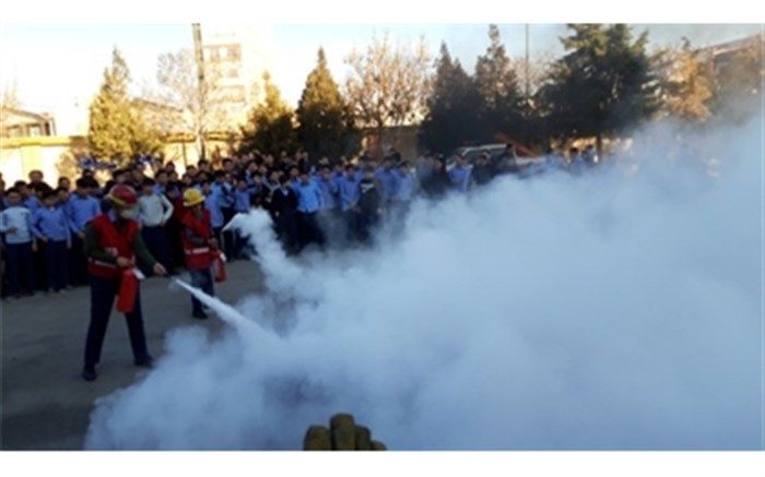 آموزش امداد و نجات وظیفه همگانی است