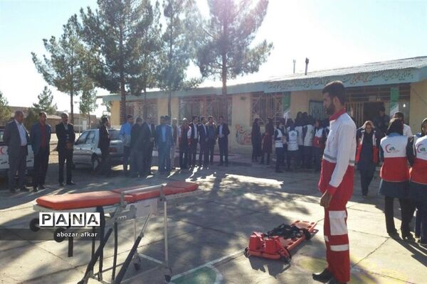 بیستمین مانور سراسری زلزله درشهرستان درمیان