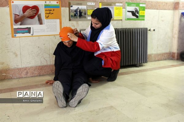 بیستمین مانورسراسری زلزله و ایمنی در چهاردانگه