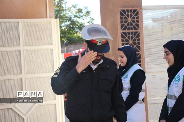 مانور زلزله و ایمنی در دبیرستان مهندس پروین شهرستان ساری