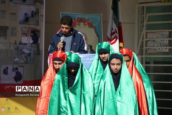 مانور زلزله و ایمنی در دبیرستان مهندس پروین شهرستان ساری
