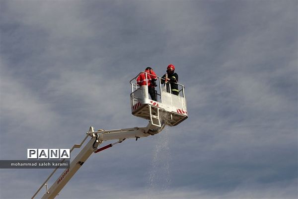 مانورسراسری زلزله و ایمنی مدارس در کرمان