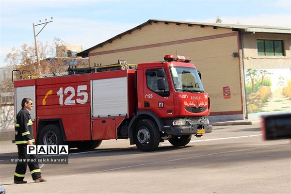 مانورسراسری زلزله و ایمنی مدارس در کرمان
