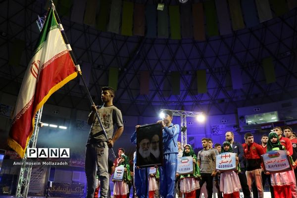 آئین افتتاحیه رقابت های بین المللی کشتی «جام شاهد»