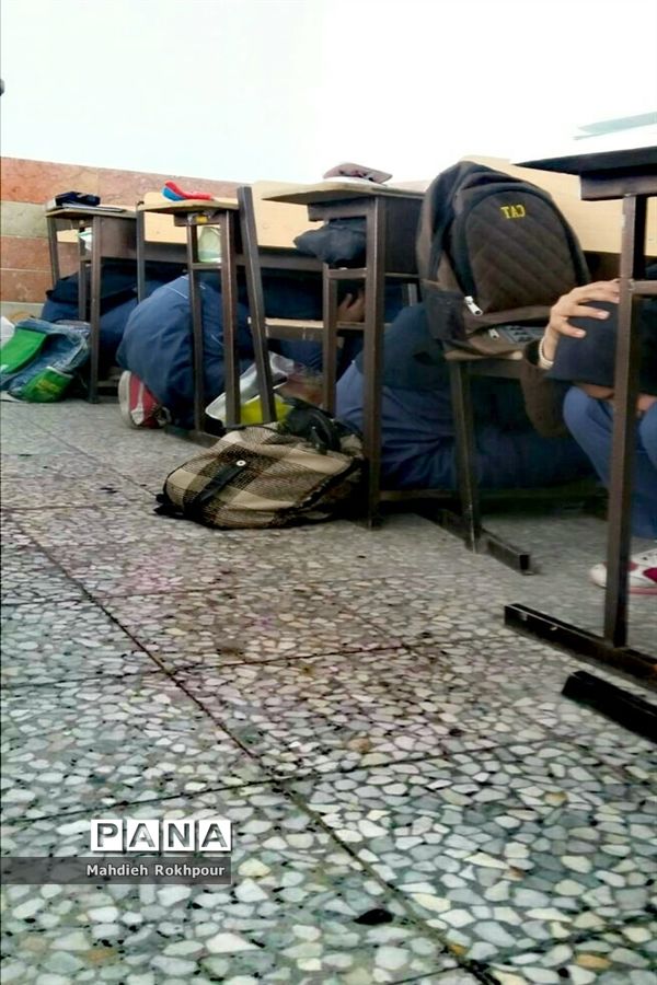 بیستمین مانور سراسری زلزله دردبیرستان دخترانه فخرالزمان قریب