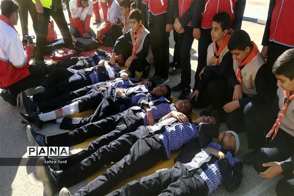 برگزاری بیستمین مانور زلزله و ایمنی در مدارس نی ریز