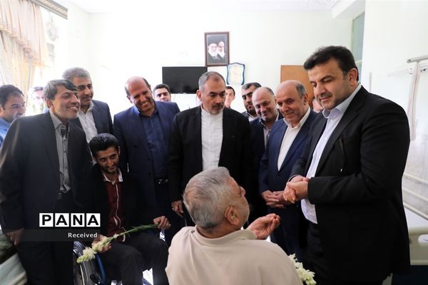 دیدار استاندار جدید مازندران با جمعی از جانبازان