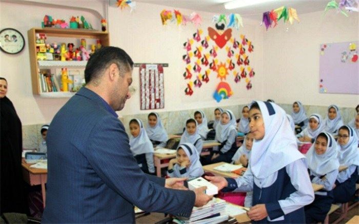 درمقابله با تهاجم فرهنگی ،توجه به قرآن و سیره اهل بیت (ع)بهترین پناهگاه است