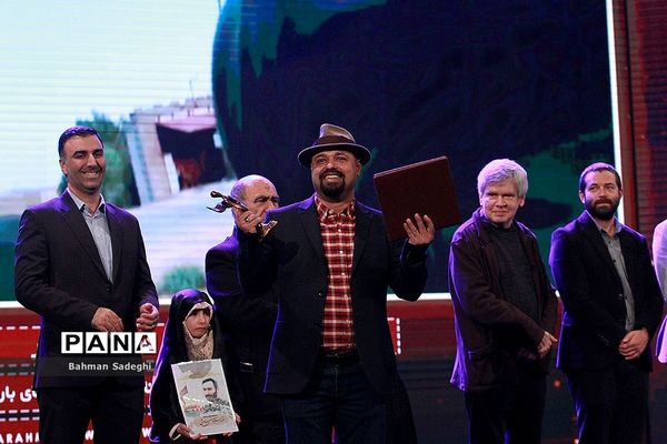 اختتامیه پانزدهمین جشنواره بین‌المللی فیلم مقاومت