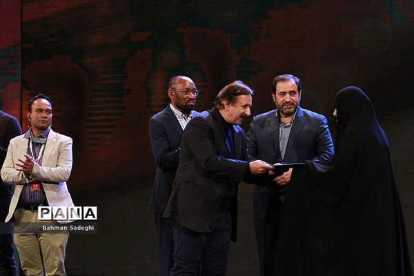 اختتامیه پانزدهمین جشنواره بین‌المللی فیلم مقاومت