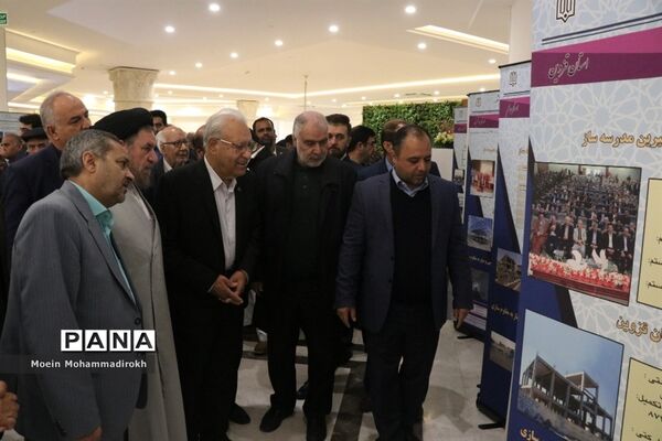 افتتاح نمایشگاه خیرین مدرسه ساز در مشهد