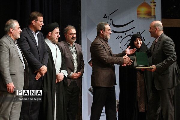 همایش تکریم خیرین مدرسه‌ساز کشور-1