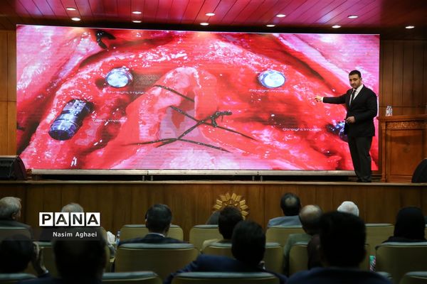 سمپوزیوم بین المللی ایمپیلنت تمام فک