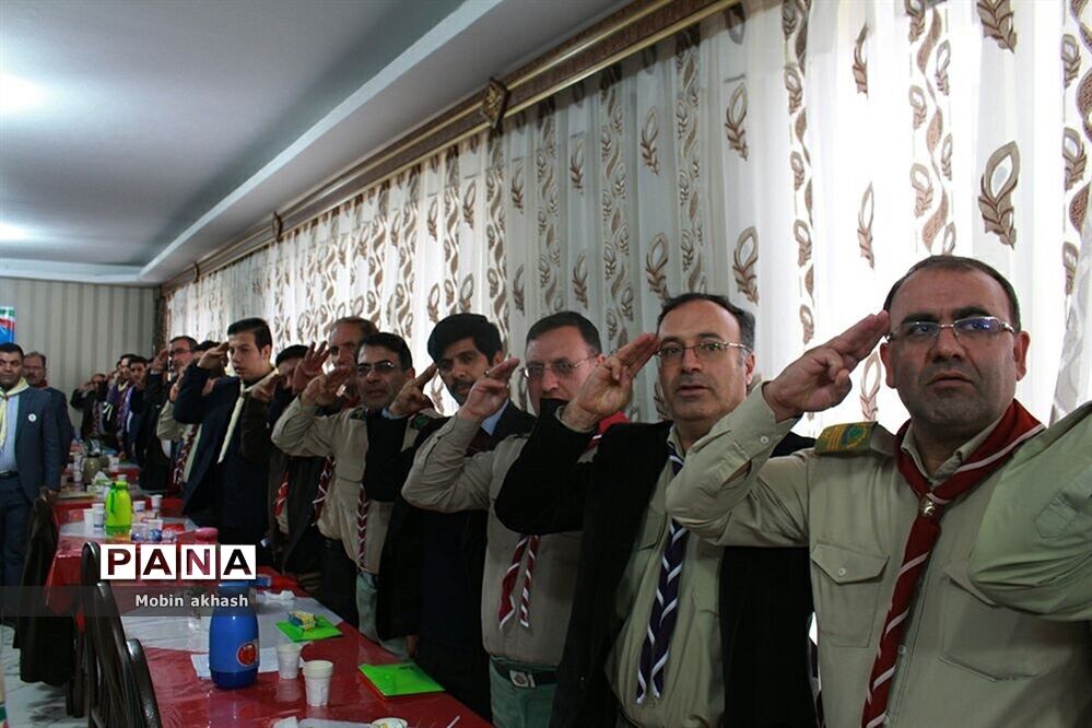 آیین تجلیل از مربیان پیشتاز سازمان دانش‌آموزی استان آذربایجان شرقی