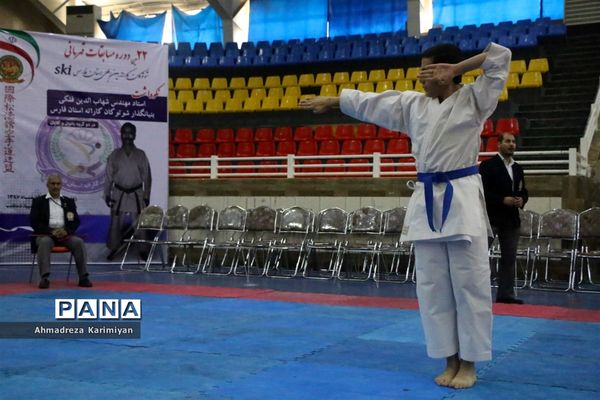 برگزاری مسابقات قهرمانی کاراته در شیراز
