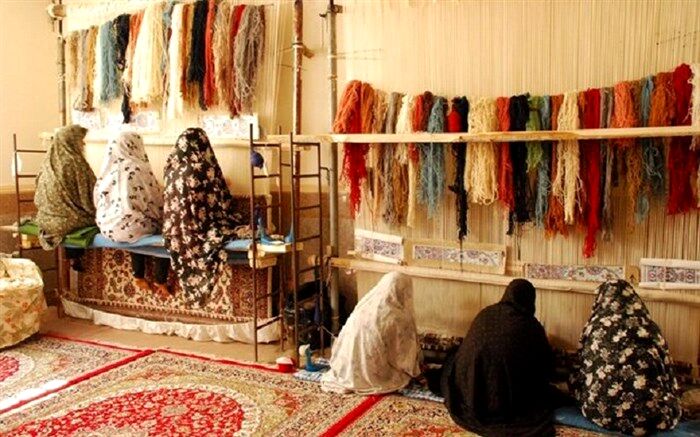 قالیبافان آذربایجان غربی 70 میلیاردریال وام دریافت می کنند